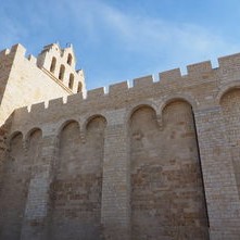 美国23岁枪手袭击母校教堂,悲剧背后的社会问题与反思